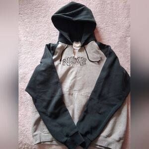 Nike Raglan Sleeve Sweatshirt XL